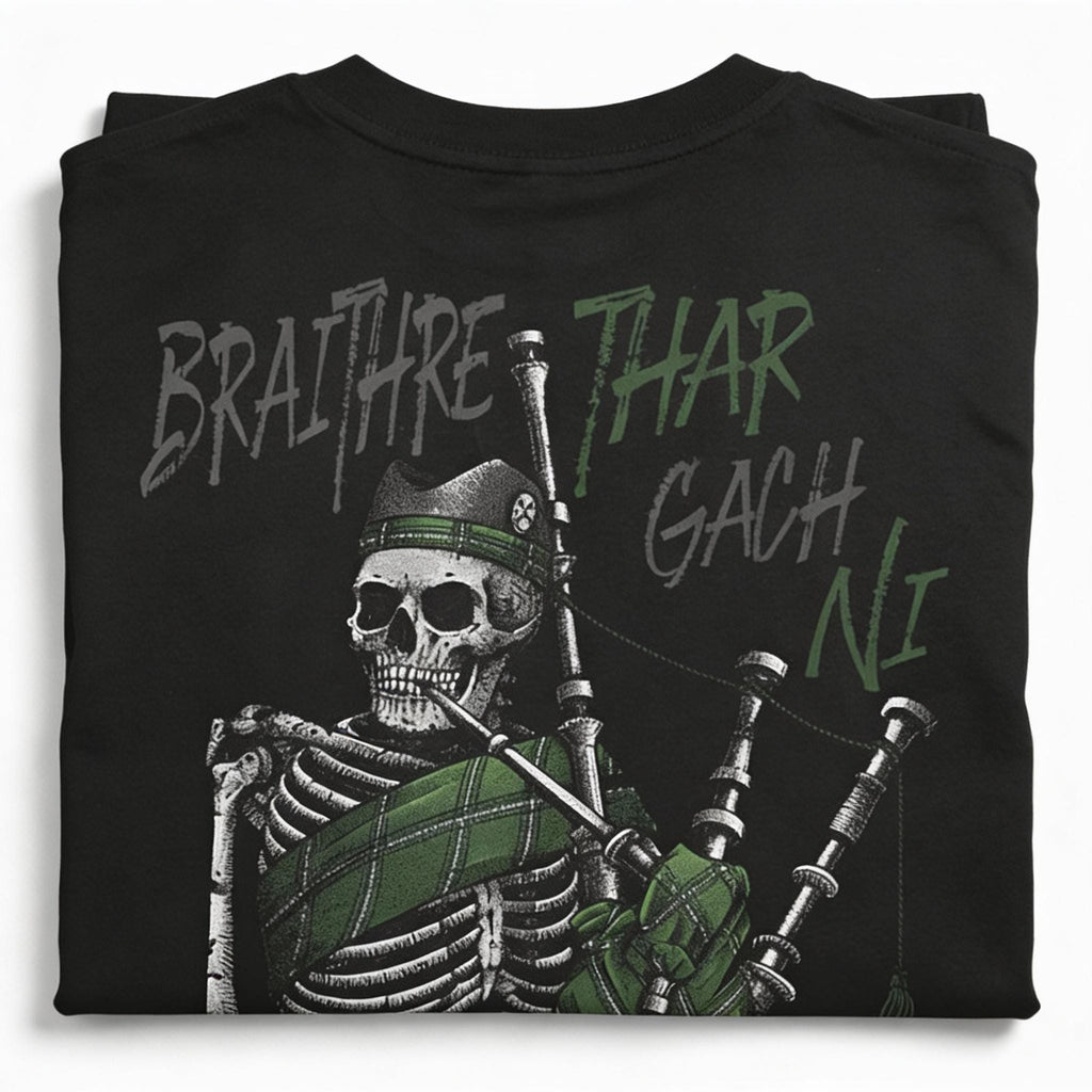 Braithre Thar Gach Ni distressed graphic men's T-shirt - view 4 - Reborn XII